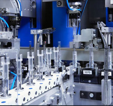 Как решить проблемы с шумом литьевой машины?